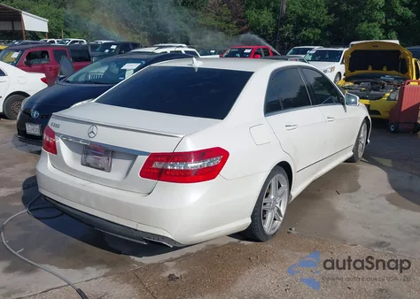 2013 Mercedes-Benz E 350 из США, поврежденный, VIN WDDHF5KB1DA733791